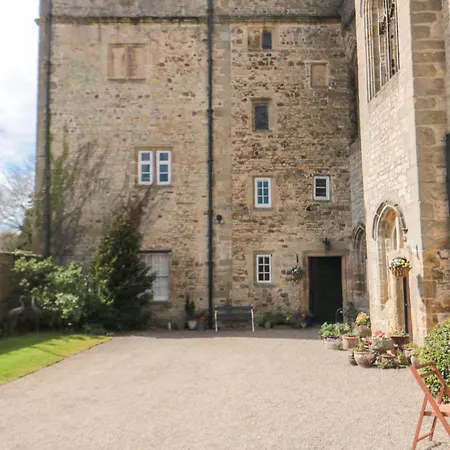 Catherine Parrs Sewing *