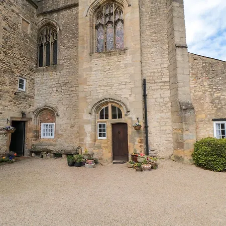 Catherine Parrs Sewing Апартаменты