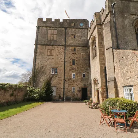 Catherine Parrs Sewing